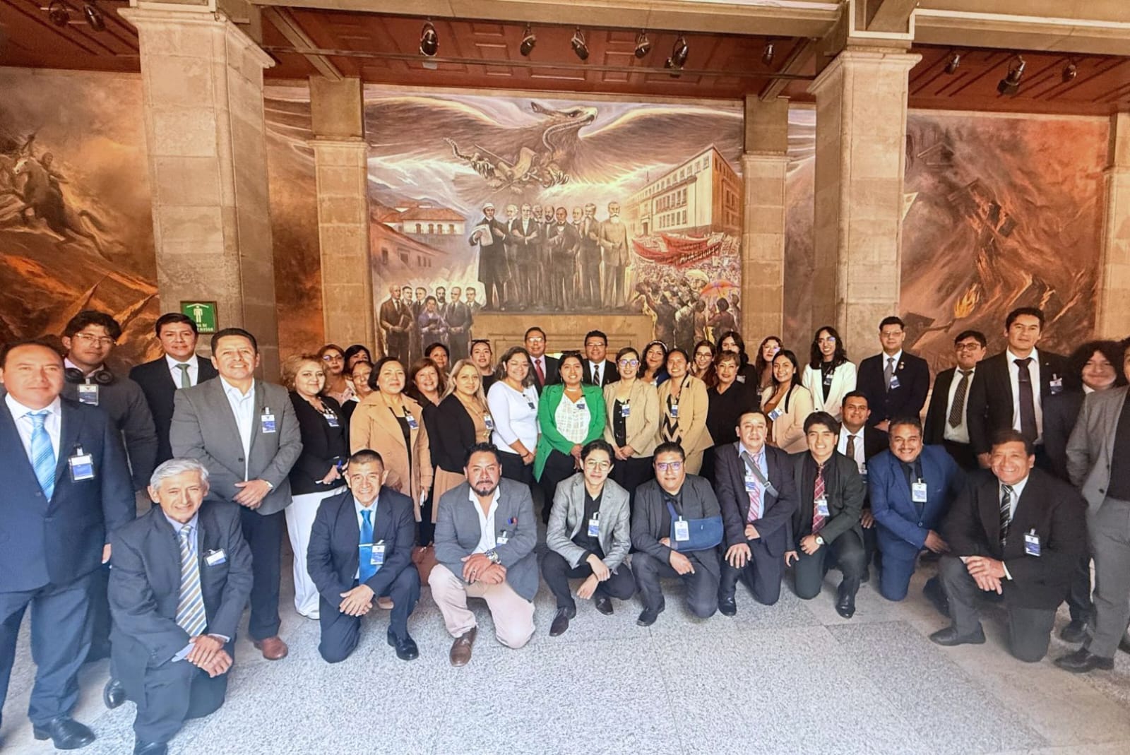 Alumnos del INESAP Tlaxcala visitan la SCJN; abundan sobre el andamiaje e historia del sistema judicial en México